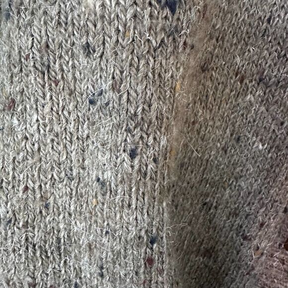 Vintage Capacity Handmade Granny Stitch Cardigan Wool Sweater - Picture 6 of 7